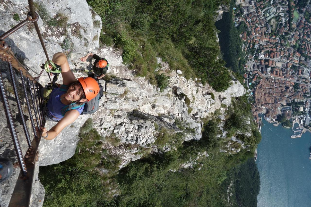 Casa Vacanze Sole Tremosine ภายนอก รูปภาพ