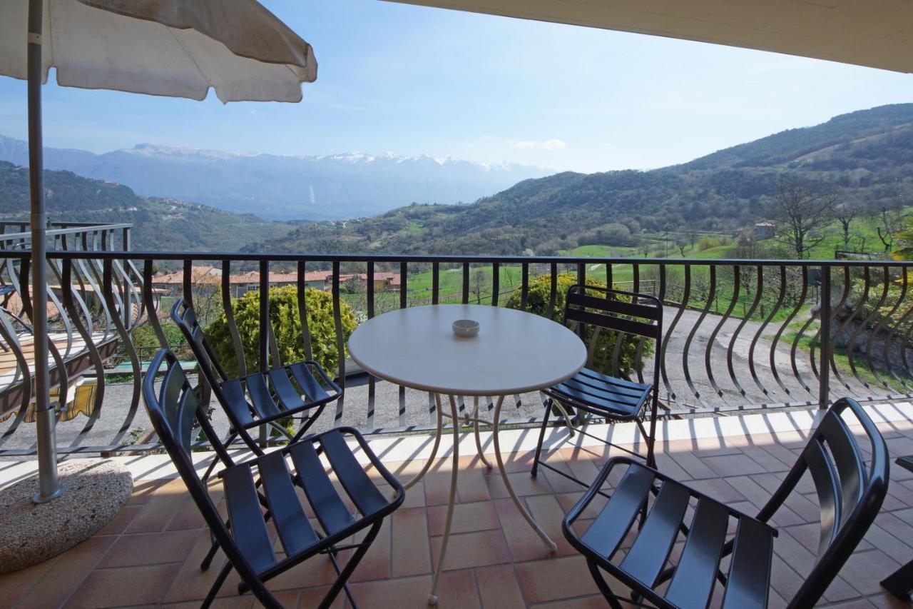 Casa Vacanze Sole Tremosine ภายนอก รูปภาพ
